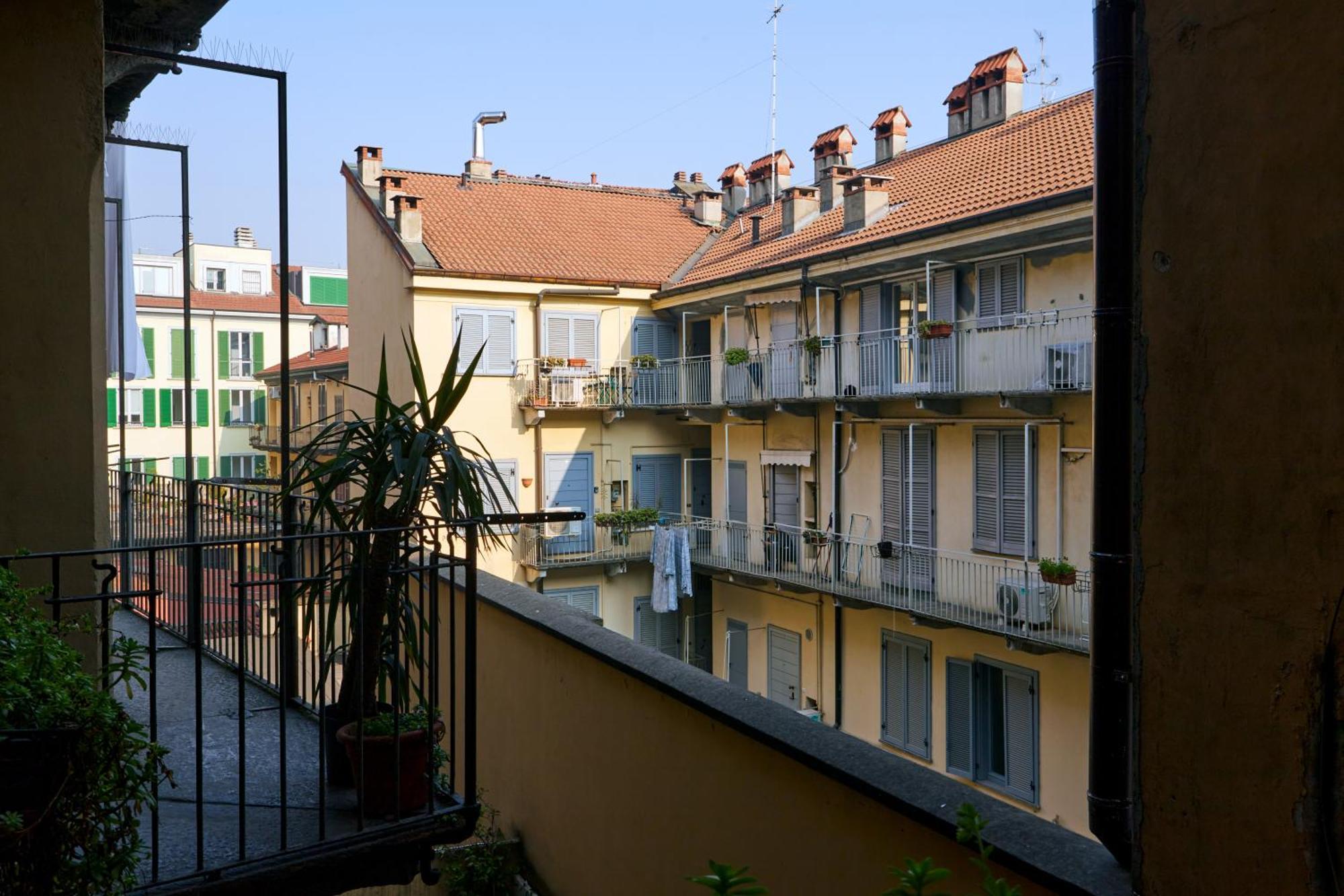 Retreats Navigli * Milan